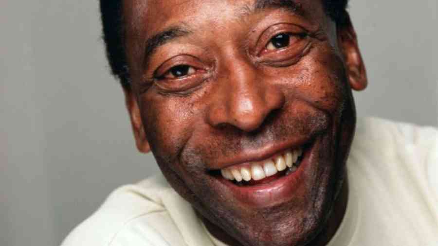 El nombre de Pelé es incorporado como adjetivo en un conocido diccionario de Brasil