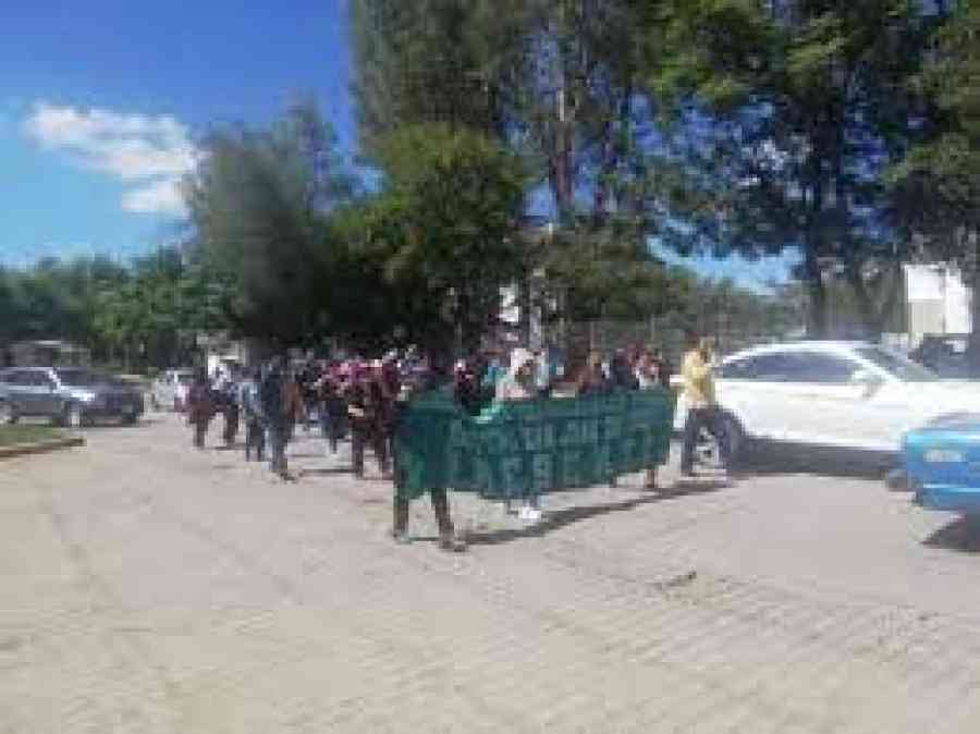 Trabajadores del HRSJDD rechazan propuesta de la Gobernación y mantienen el paro indefinido