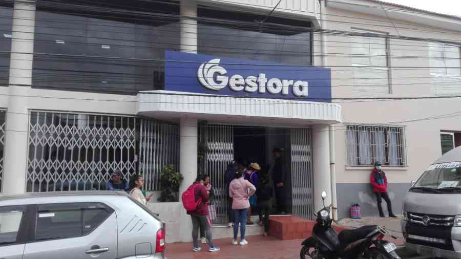 Gestora Pública inicia operaciones en Tarija, directora invita a la población a realizar sus aportes 