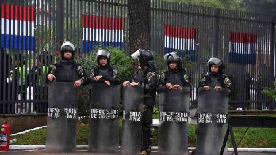 Policía de Paraguay reporta 80 arrestos en protestas poselectorales