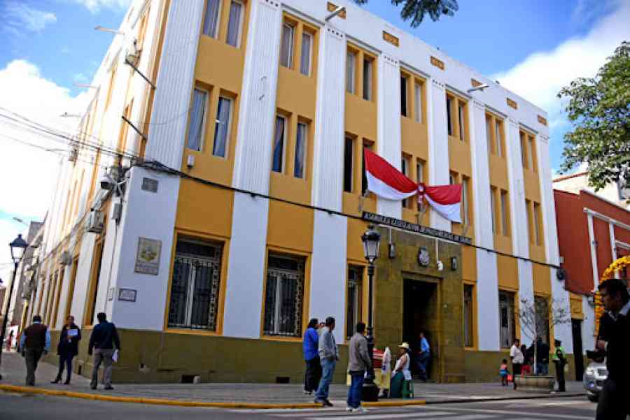 Bloque mayoritario de la ALDT inicia conversaciones para decidir quién será el próximo presidente