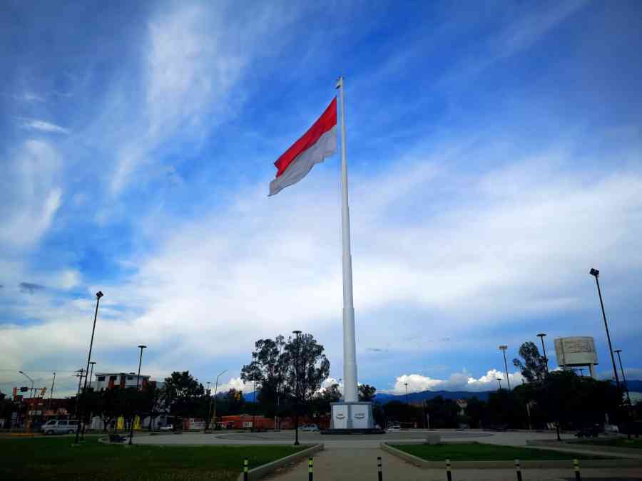 Auditoría manda a devolver recursos del “mástil millonario”