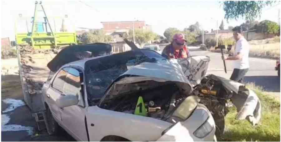 Hombre fallece al chocar su auto contra un árbol en el barrio Lourdes
