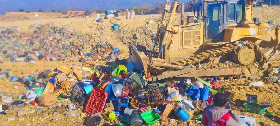 Destruyen 8.140 kilos de alimentos y utensilios comisados en Tarija