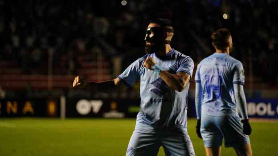 Bolivar gana en la última jugada del partido