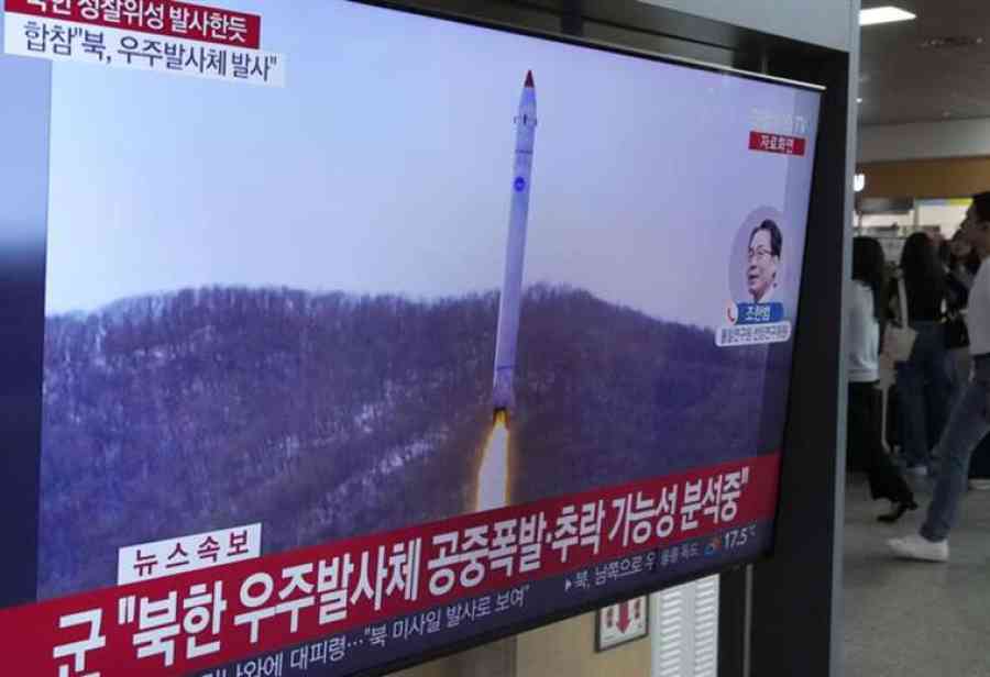 El lanzamiento fallido de un satélite espía norcoreano causa pánico en Seúl