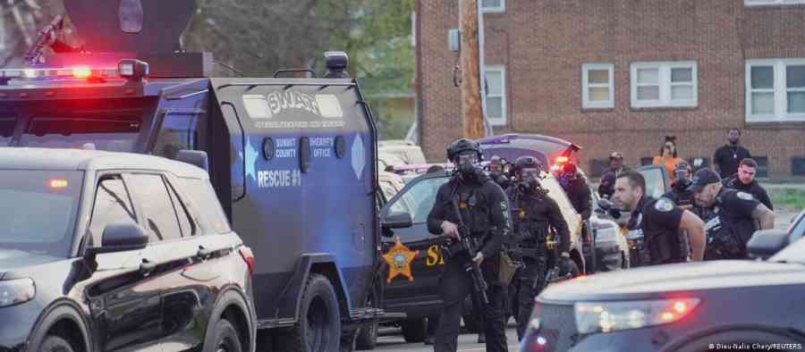 Tres hermanitos mueren en un tiroteo en Ohio, EE.UU.