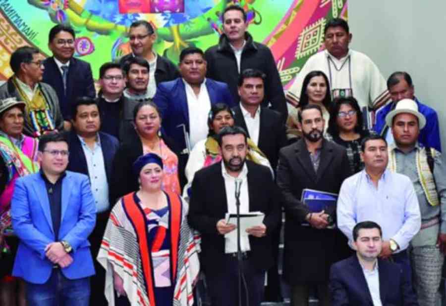 El Gobierno y las regiones logran acuerdos por censo sin Santa Cruz ni La Paz