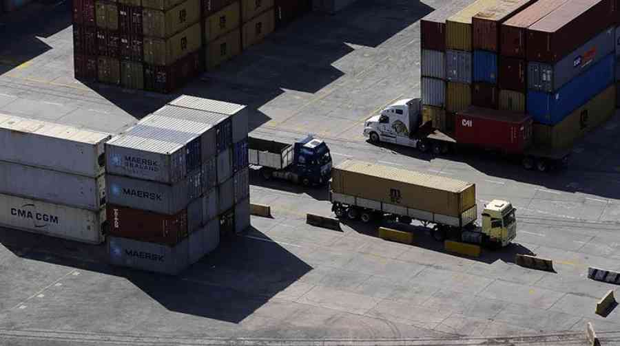 Empresarios ven el yuan como una opción sólo en operaciones con China