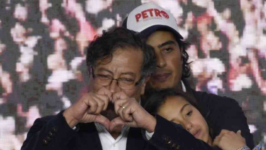 Arrestan a Nicolás Petro, uno de los hijos del presidente de Colombia Gustavo Petro