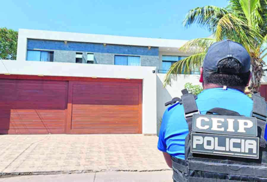 Narco fuga tras secuestro a policías, le incautan armas y detienen a 12 personas