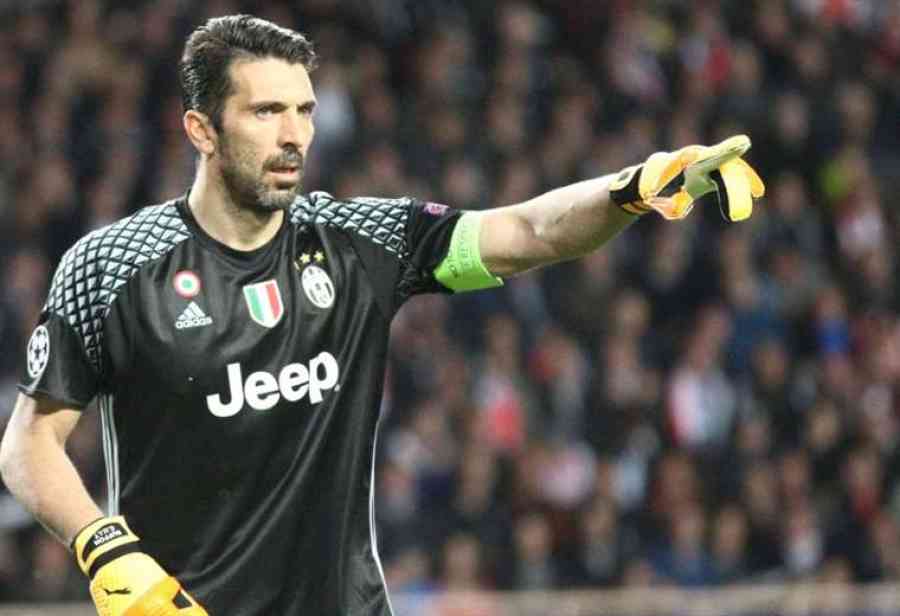 Gianluigi Buffon se retira del fútbol profesional