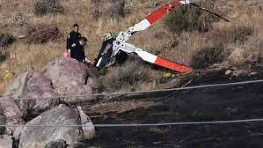 Tres muertos al chocar dos helicópteros que combatían incendio en California