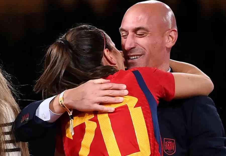 La FIFA abre un procedimiento disciplinario contra Luis Rubiales