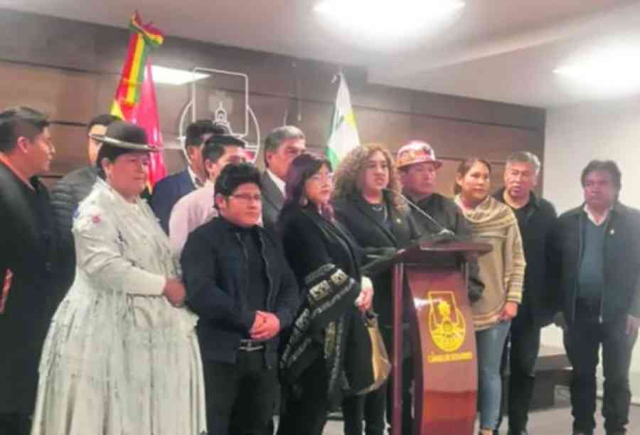 MAS pide juicio contra magistrados; oposición responde: “ya están de ida”