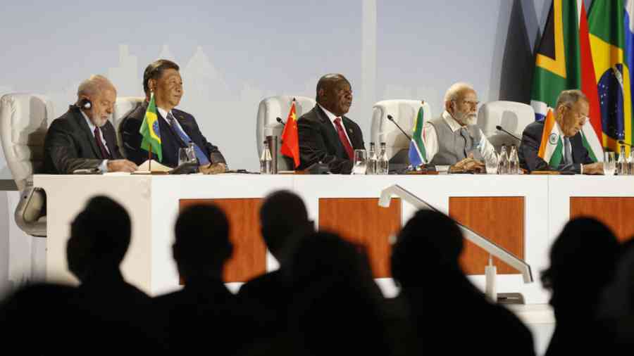 Seis países se sumarán a los BRICS, entre ellos Argentina