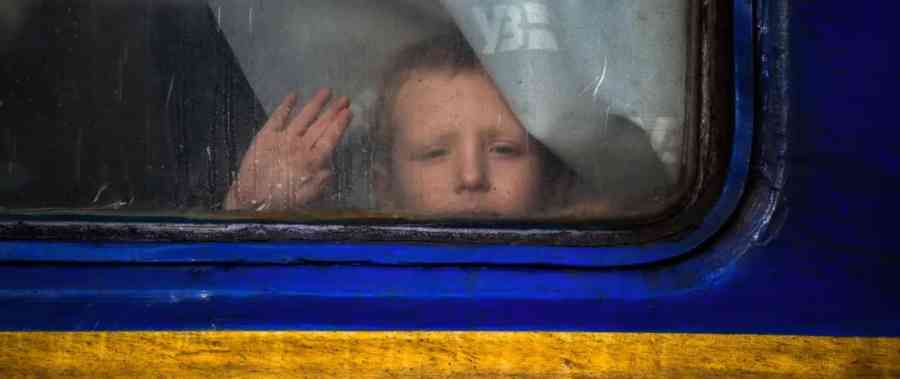 Ucrania evacuará a niños de cinco localidades del frente sur