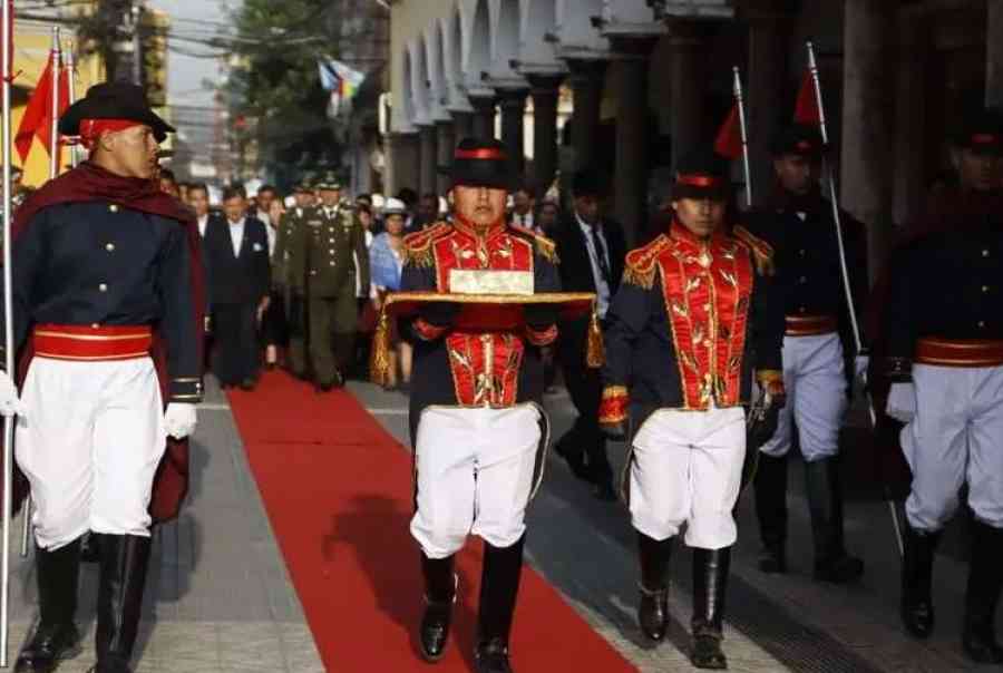 Se inician los festejos por la efeméride departamental de Cochabamba