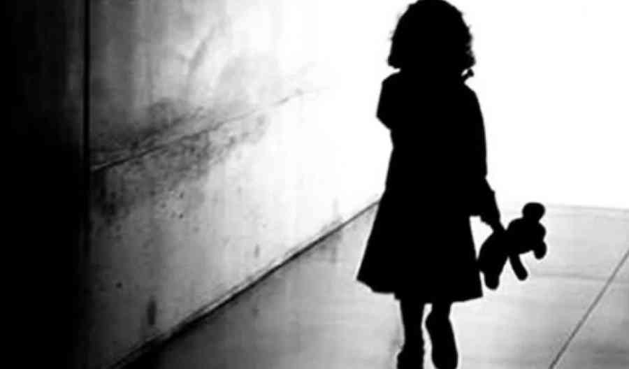 Niña de 3 años fue abandonada por su madre en Tarija
