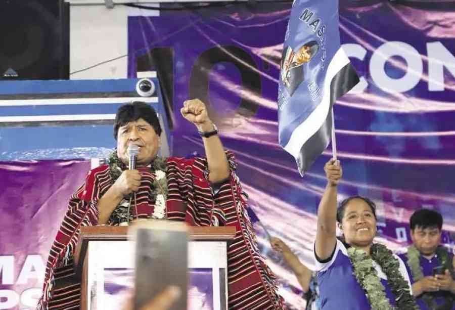 ‘Arcistas’ buscan "recuperar el instrumento" y Morales cuestiona al presidente
