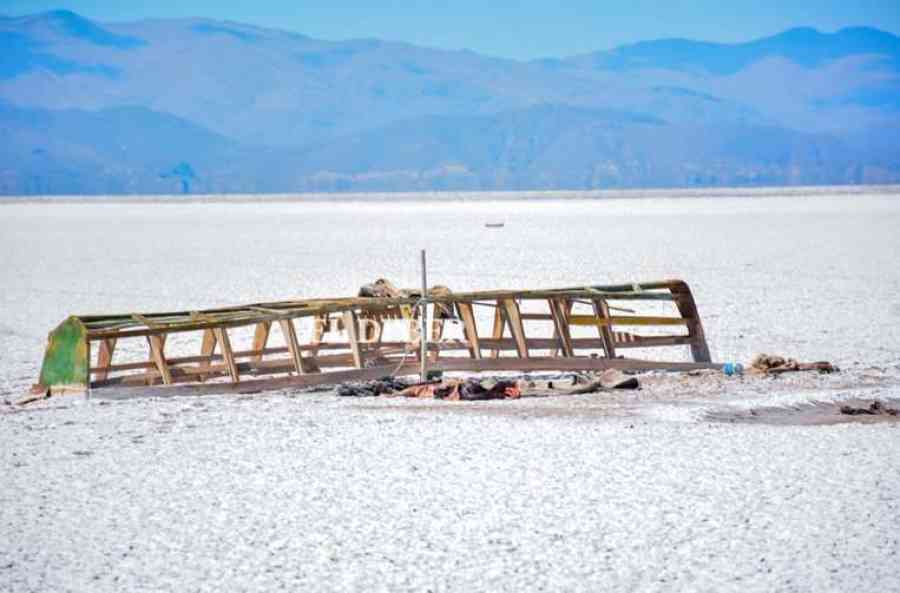 La sequía convierte al Poopó, el segundo lago más grande de Bolivia, en un desierto