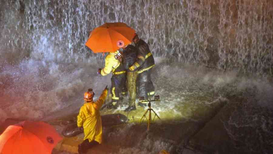 Luto nacional en República Dominicana ante 24 muertes por torrenciales lluvias