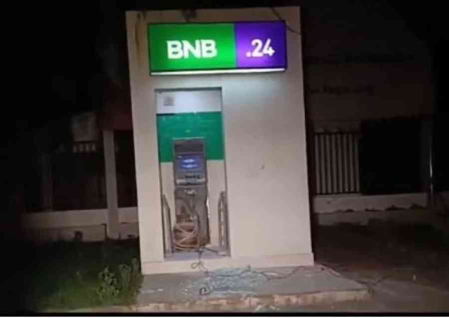 Intentaron robar un cajero automático con una garrafa