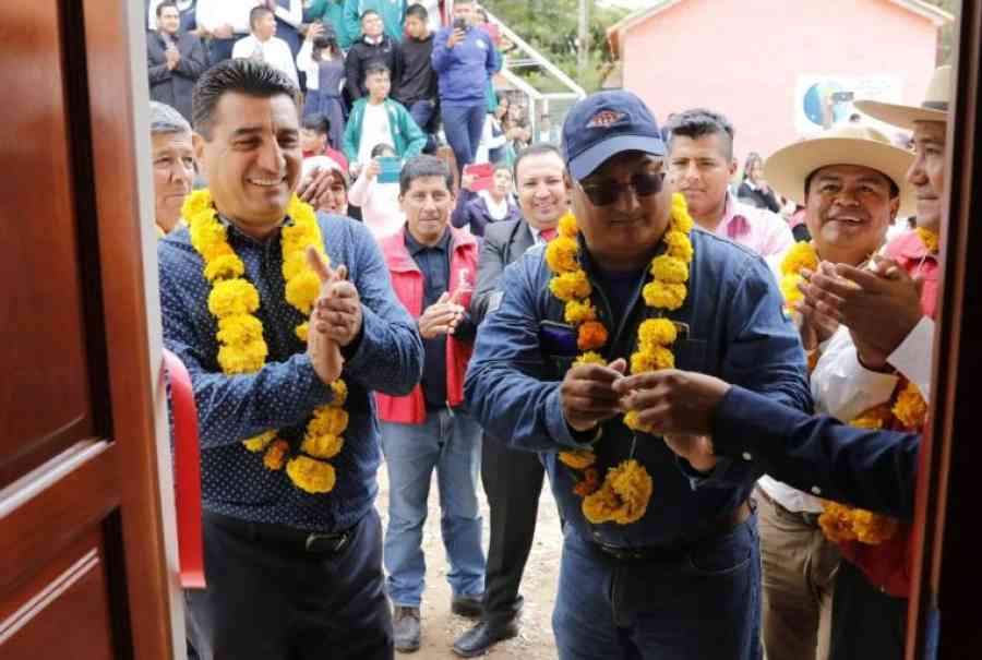 Inauguran nuevos ambientes para la escuela de Santa Ana