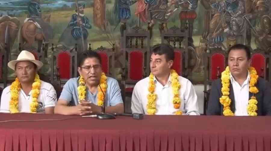 El MTS y el MNR se reúnen en Tarija, pero niegan una alianza