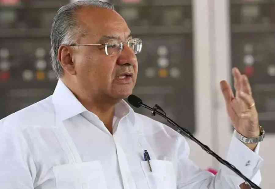 Ex embajador de EEUU en Bolivia espiaba para Cuba por más de 40 años y dio información falsa al país del norte