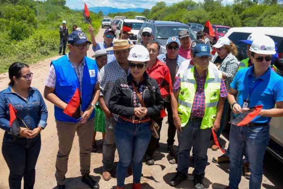 Abren paso en La Vertiente-Palo Marcado, vía que va a Paraguay