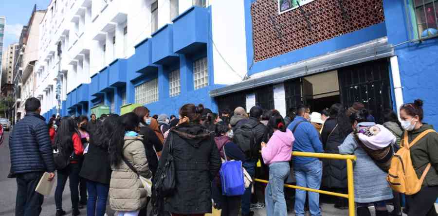 Comienzan las inscripciones escolares; Educación ratifica que “por ahora” no hay aumento de pensiones