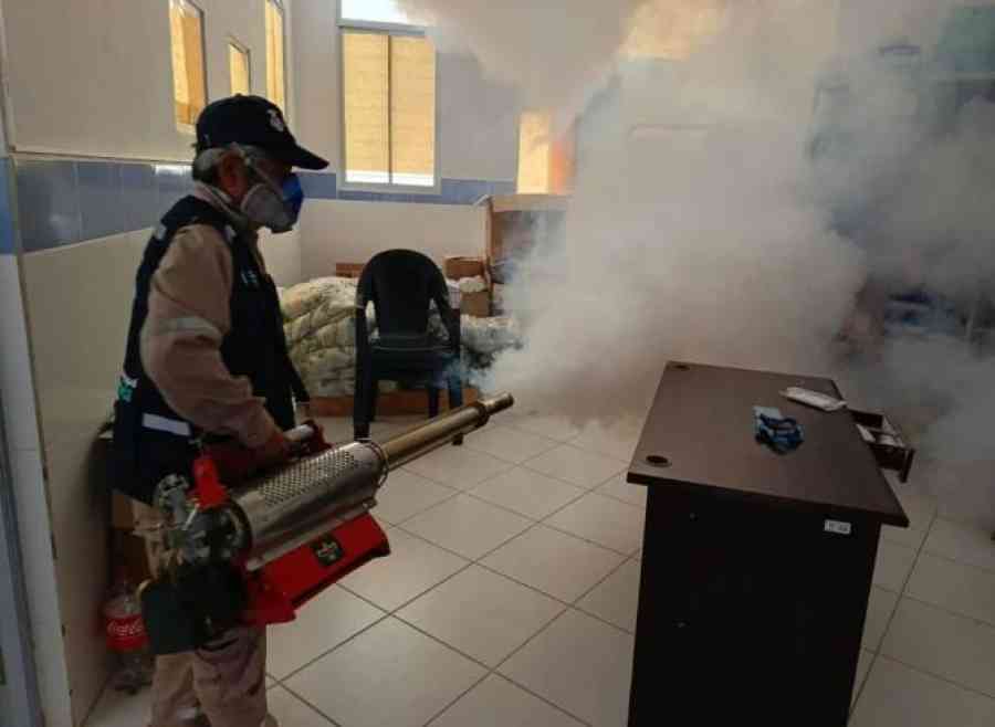 Emiten alerta epidemiológica por brote de covid y dengue