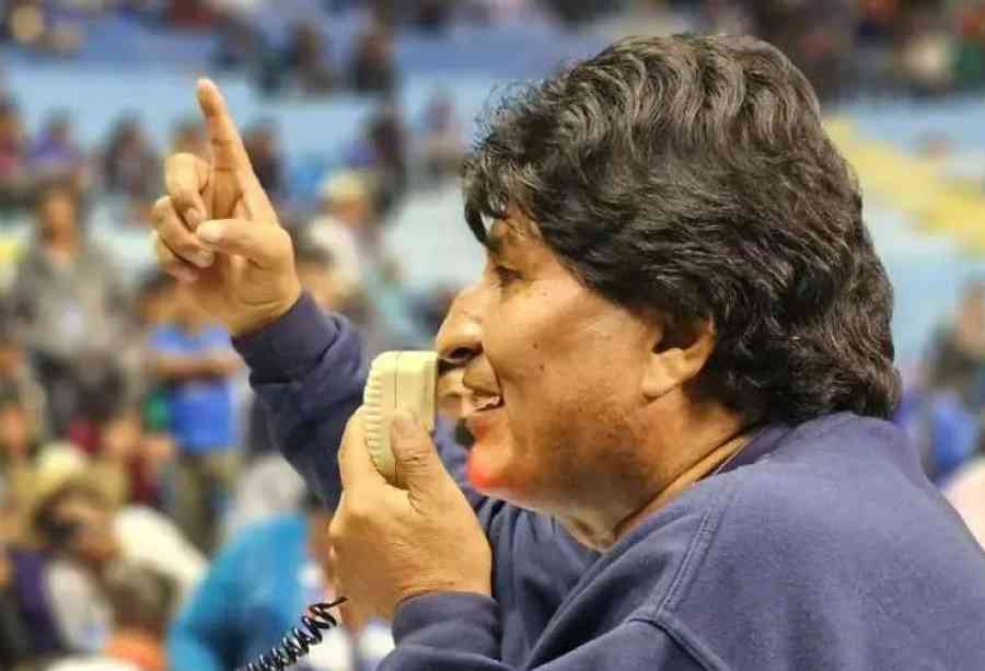 Evo dice que se “dobló” el brazo a un gobierno que pretende violar las leyes