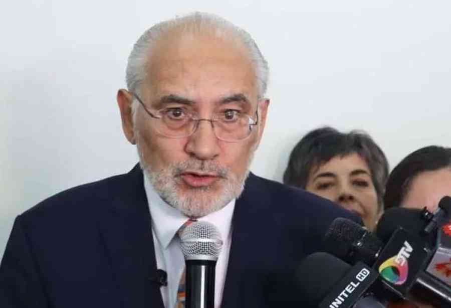 Mesa dice que arcistas perpetraron “fraude en la votación de una ley que no ha sido aprobada”