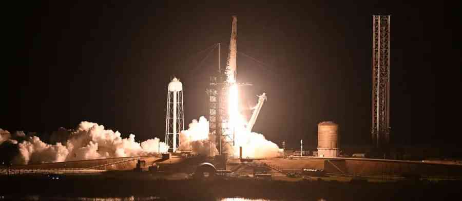 NASA y Space X lanzan octava misión tripulada a la EEI