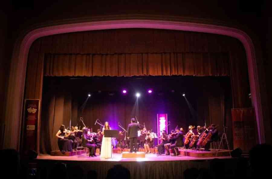Un renovado Teatro de la Cultura recibe al Festival Abril en Tarija