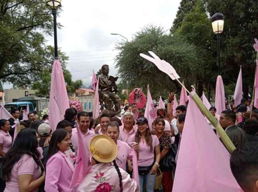 MNR conmemora en Tarija 72 años de Revolución