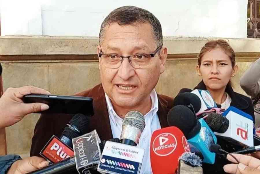 Montes asiste a reunión de gobernadores por el cambio climático