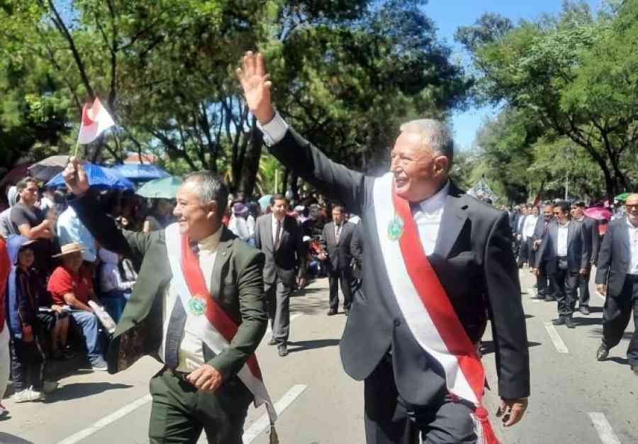 Castellanos toma el mando del Concejo Municipal