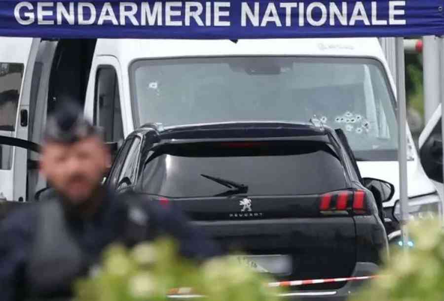 Un reo se fuga en Francia tras asalto a furgón penitenciario que deja al menos dos guardias muertos