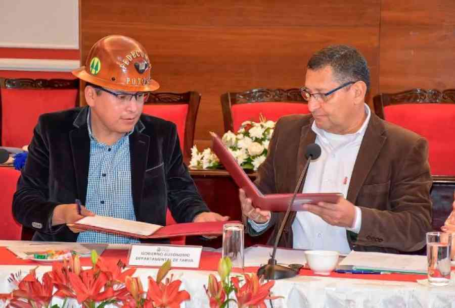 Gobernadores de Tarija y Potosí proyectan un puente en el río San Juan del Oro