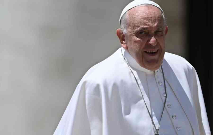 El papa Francisco se disculpa por unas frases juzgadas homofóbicas
