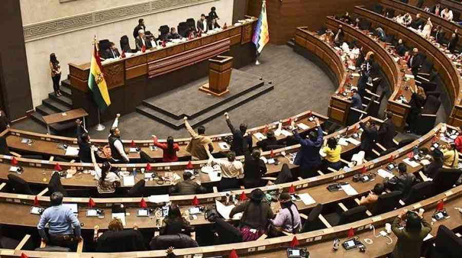 Andrónico oficializa convocatoria a sesión de la ALP para este jueves