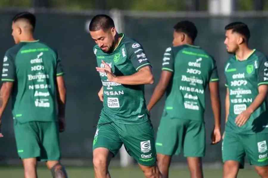 La selección boliviana probará equipo ante Ecuador en el amistoso de este miércoles