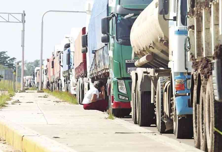 Transporte pide la cabeza de Montaño y un lugar neutro para iniciar el diálogo, este martes