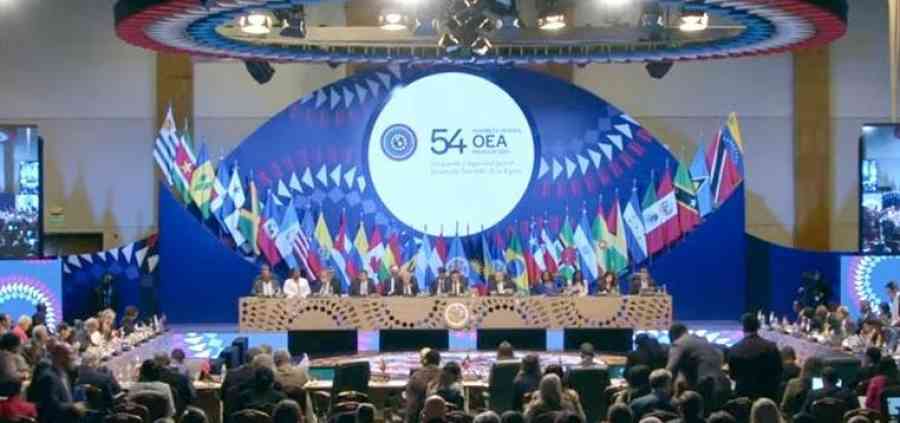 OEA aprueba resolución que "condena enérgicamente" el intento de golpe contra Arce
