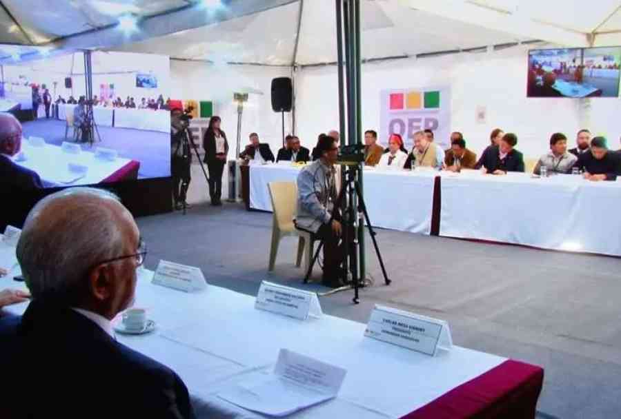 Arranca el encuentro político del TSE en medio de agresiones