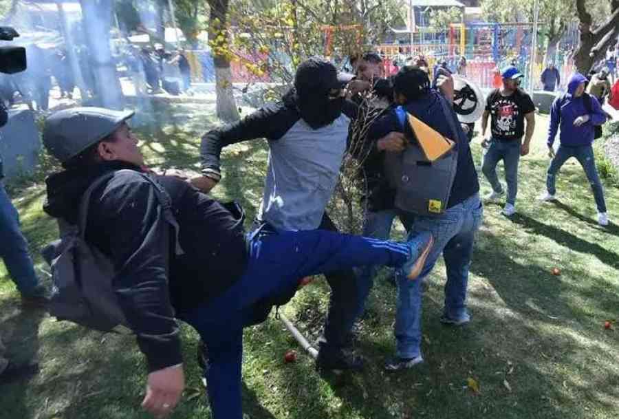 Los enfrentamientos entre masistas dejaron cuatro heridos y no hay ningún arrestado, confirma la Policía