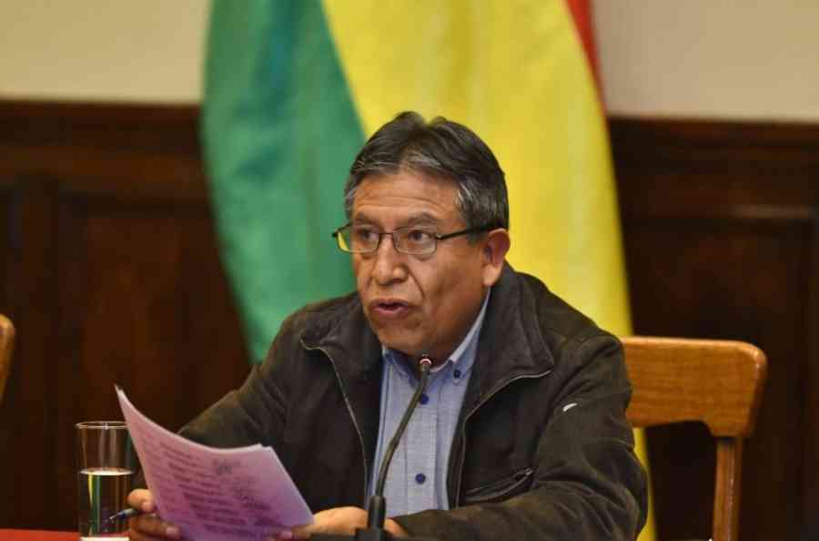 Legisladores observan a Choquehuanca por tardía llamada a sesión para salvar judiciales